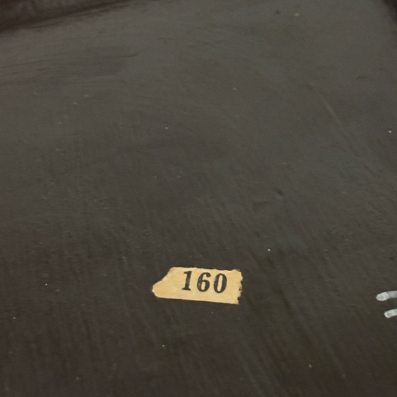 Italian Vintage Ceramic Box. It is black with gold accents and scrolled top. - Picture 9 of 11